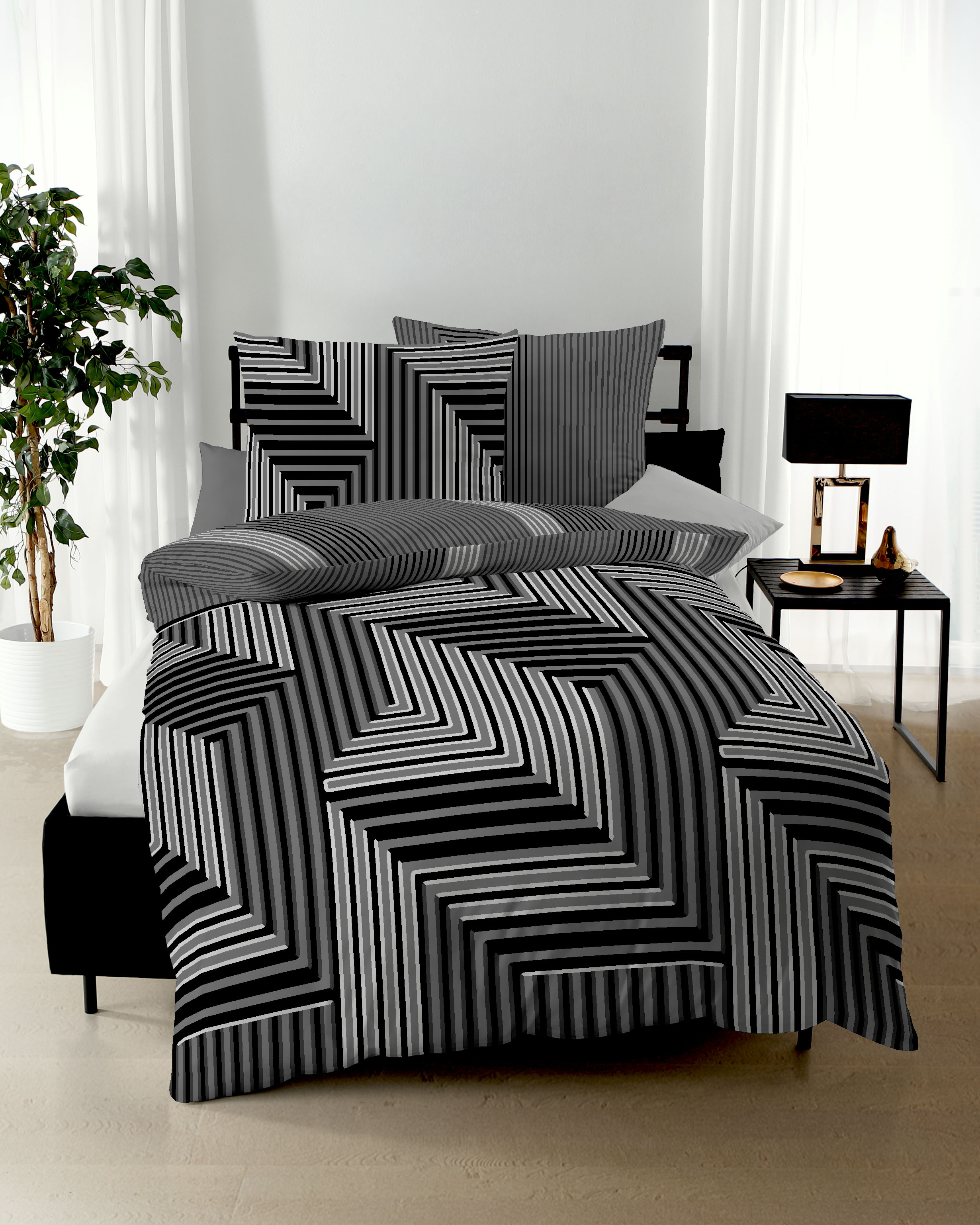 Biber Bettwäsche von Kaeppel in Schwarz mit Streifen-Design 444