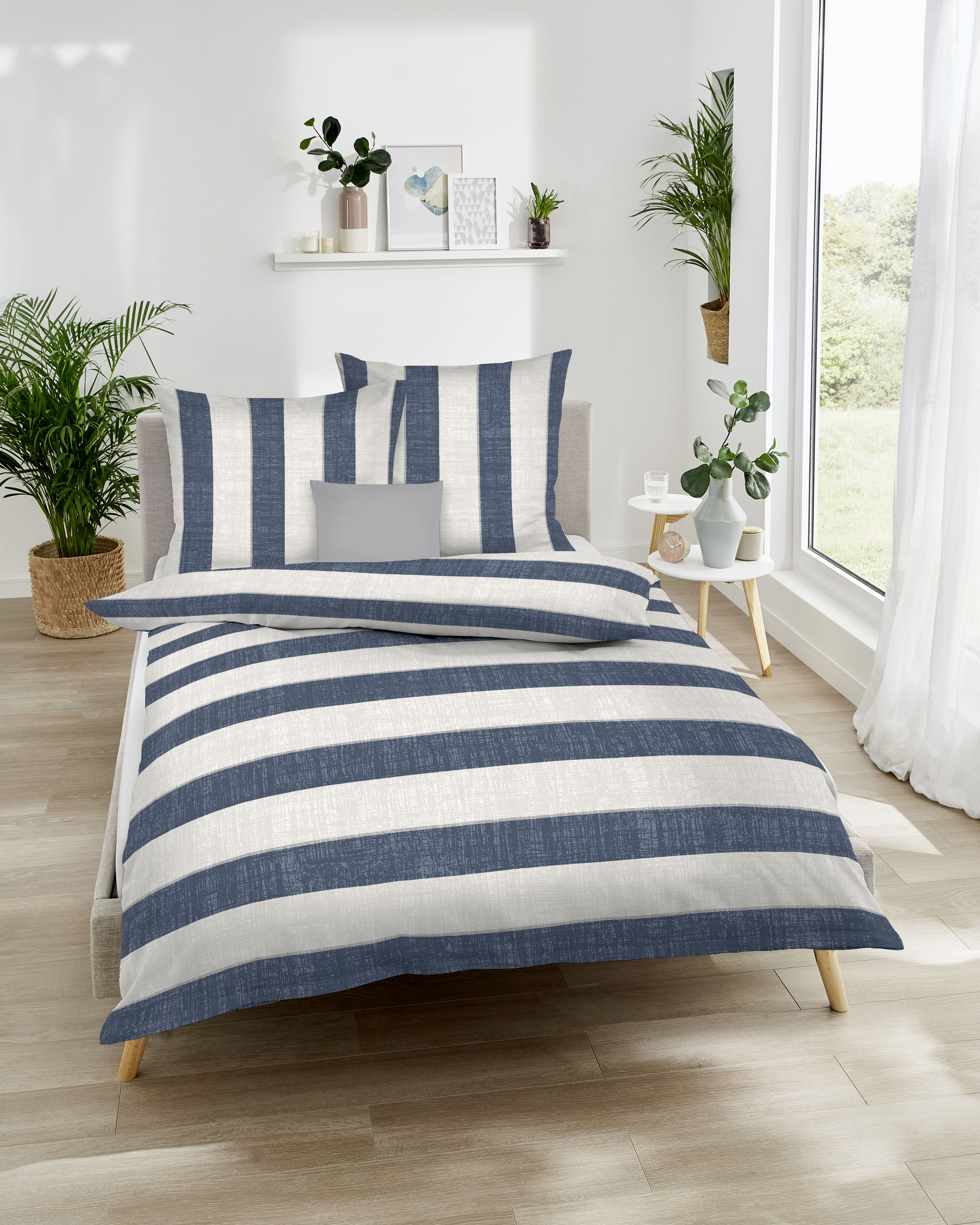 Biber Bettwäsche Kaeppel in Marine-Blau im Streifen-Design 530