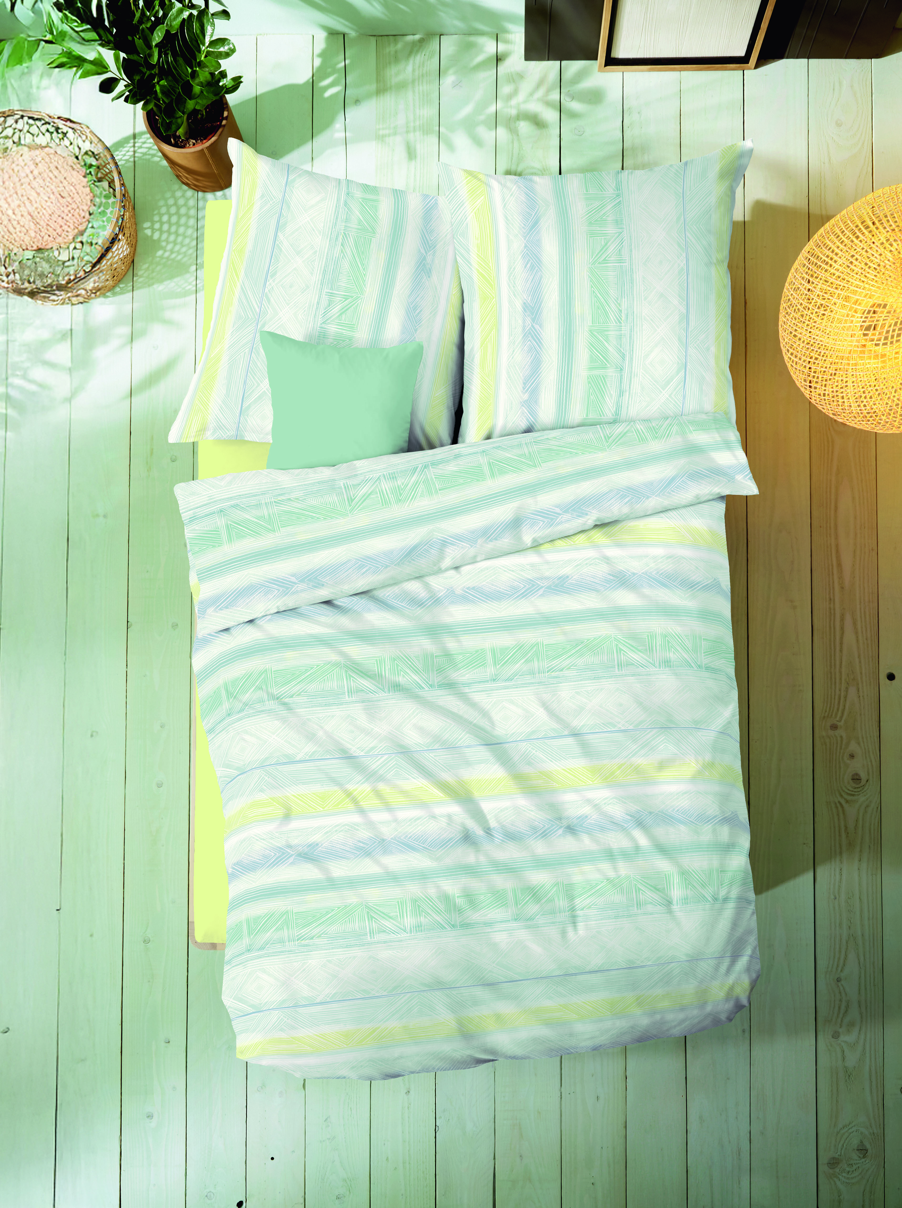 Mako Satin Bettwäsche mit Streifen-Design in Mint-Grün