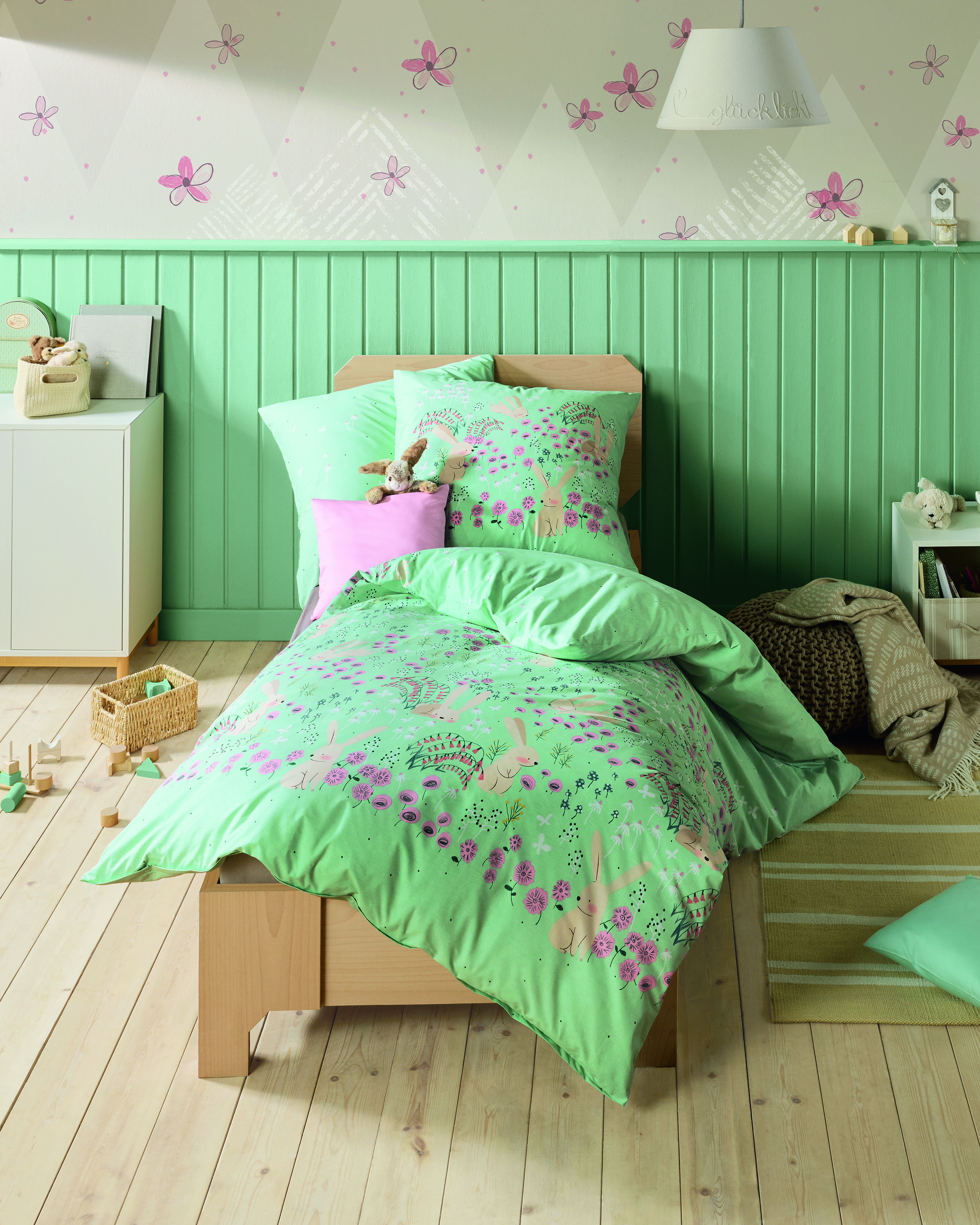 Kinder Biber Bettwäsche von kaeppel mit Hasen in Jade-Grün