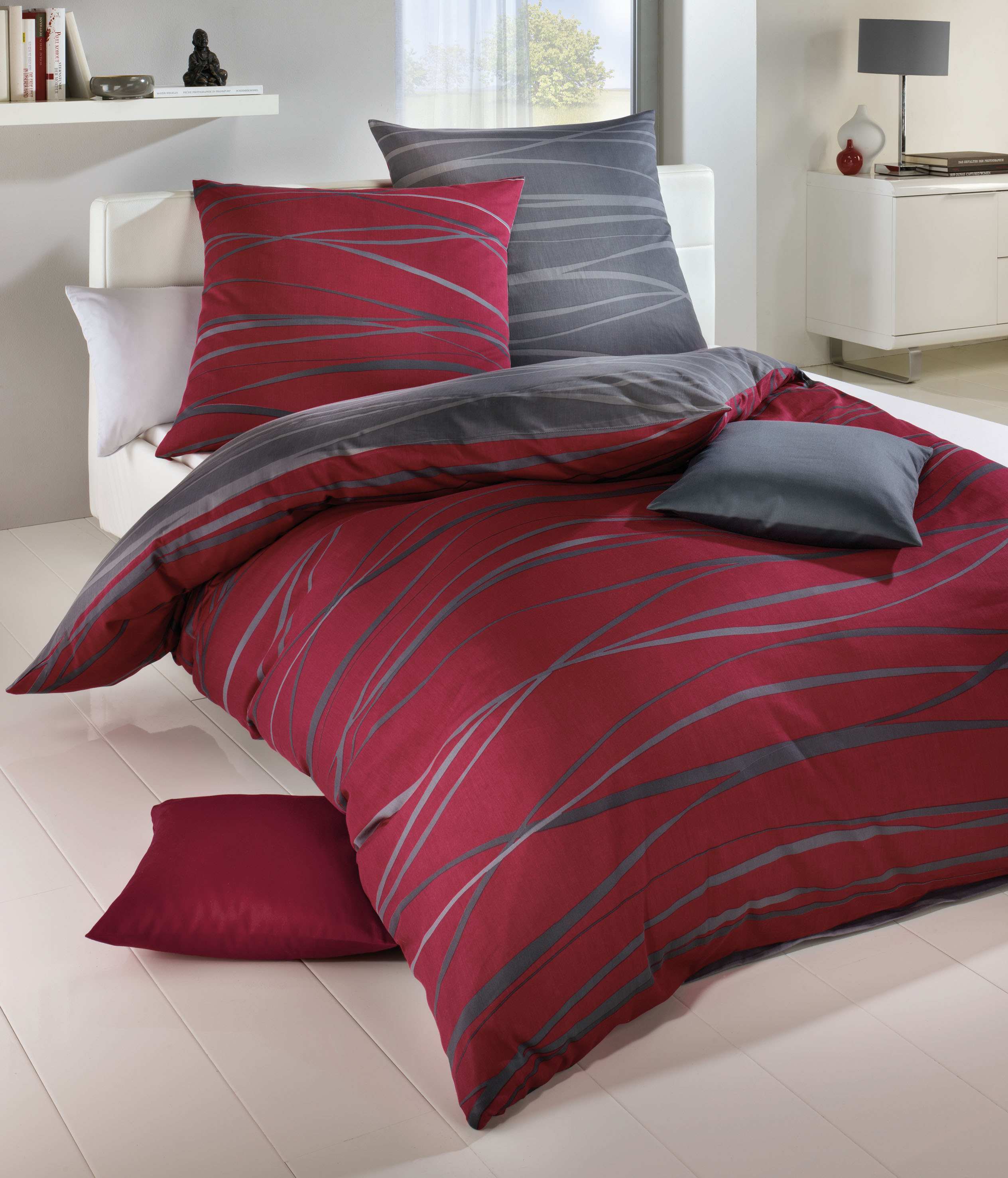 Elegante Mako Satin Bettwäsche rubin rot